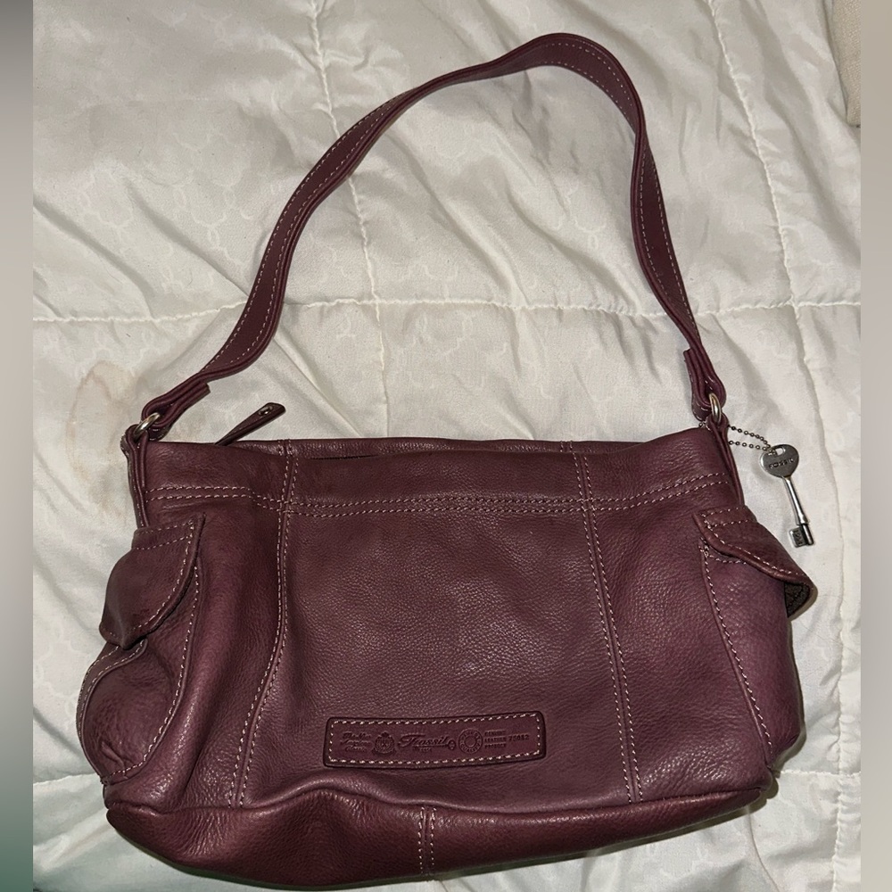 Fossil Vintage Dark Purple Maroon Shoulder Purse